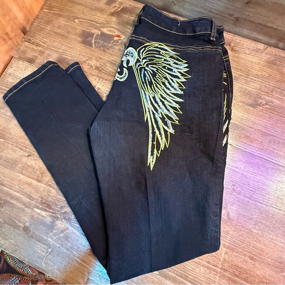 Embroidered Angel Wing Fleur-de-Lis Jeans Dark Wash Women’s 14​